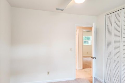 House in Gainesville, Florida 4 bedrooms, 175.86 sq.m. № 1808747 - photo 27