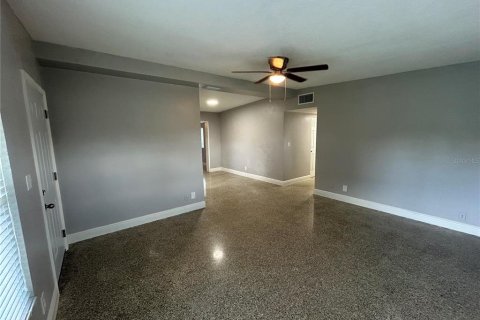 Villa ou maison à louer à Clermont, Floride: 3 chambres, 124.86 m2 № 1838909 - photo 10