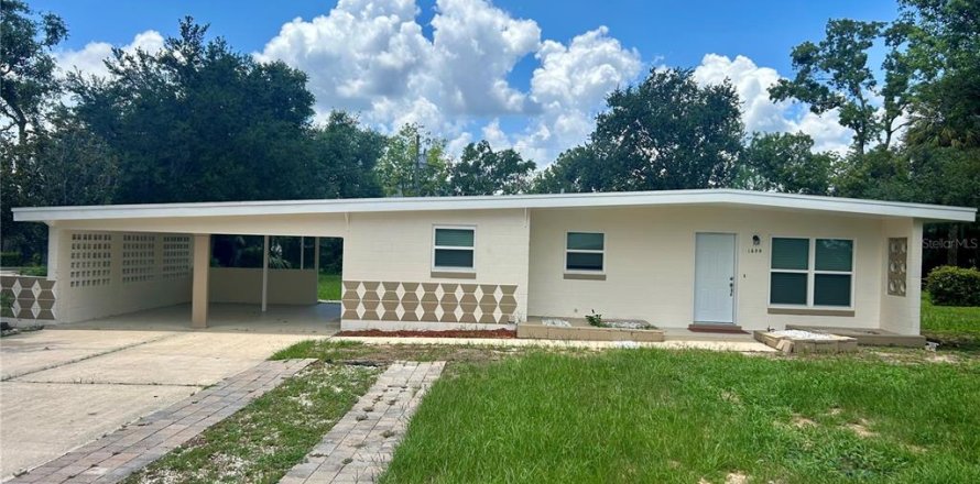 Villa ou maison à Clermont, Floride 3 chambres, 124.86 m2 № 1838909
