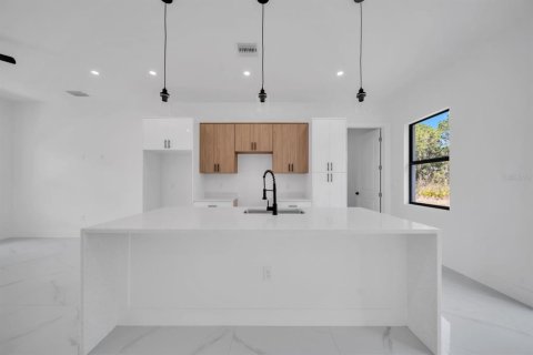 Casa en venta en Lehigh Acres, Florida, 3 dormitorios, 98.2 m2 № 2166653 - foto 6
