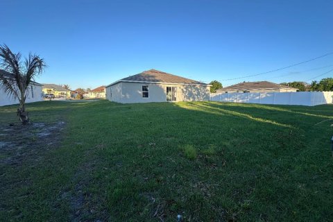 Casa en venta en Port St. Lucie, Florida, 4 dormitorios, 167.78 m2 № 2084200 - foto 18