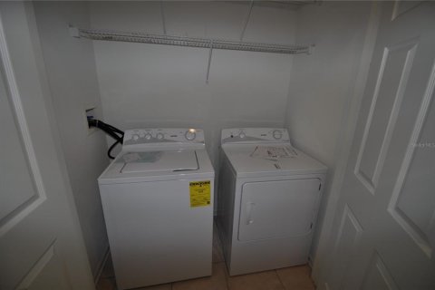 Copropriété à louer à Altamonte Springs, Floride: 3 chambres, 112.23 m2 № 2111745 - photo 9