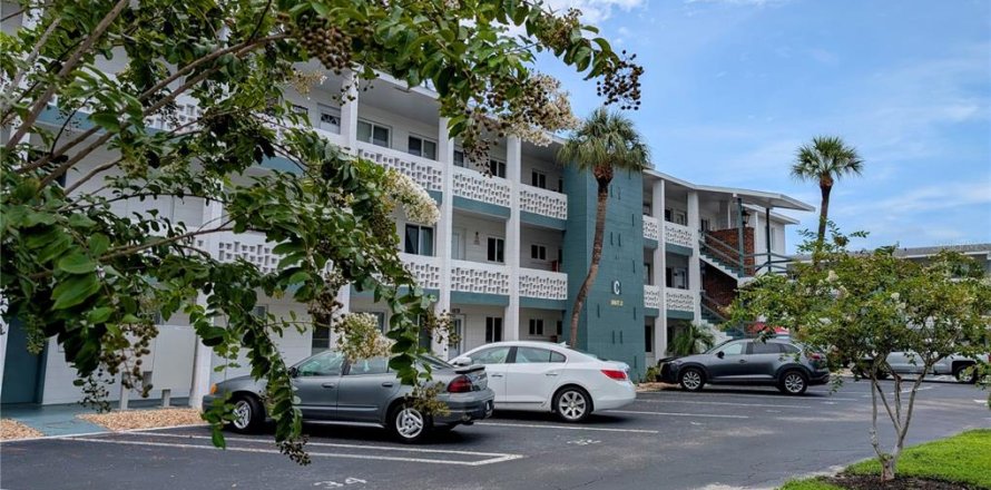 Condominio en Bradenton, Florida, 1 dormitorio № 1898473