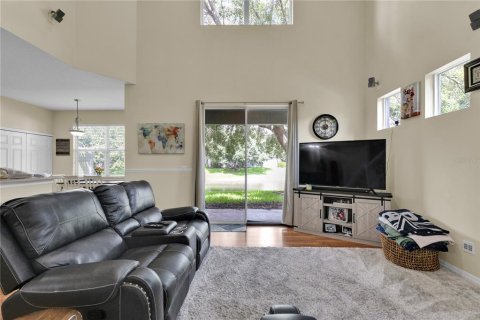 Touwnhouse à vendre à Sanford, Floride: 3 chambres, 201.88 m2 № 1798578 - photo 18