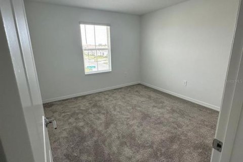 Villa ou maison à louer à Kissimmee, Floride: 5 chambres, 277.41 m2 № 2400423 - photo 6