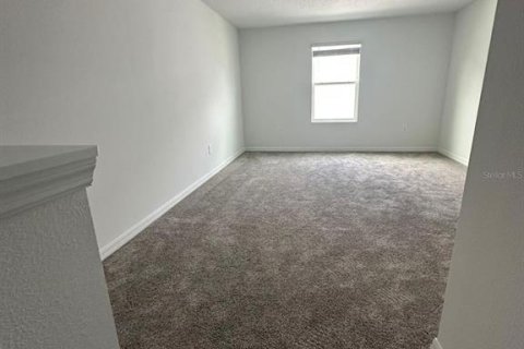 Villa ou maison à louer à Kissimmee, Floride: 5 chambres, 277.41 m2 № 2400423 - photo 7