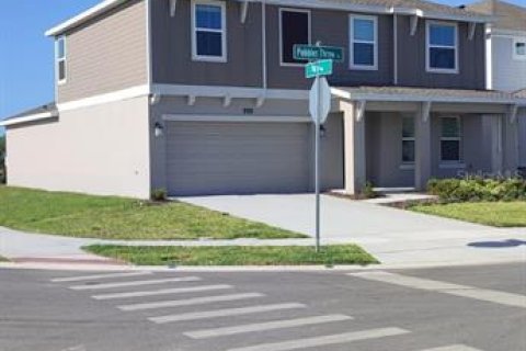 Villa ou maison à louer à Kissimmee, Floride: 5 chambres, 277.41 m2 № 2400423 - photo 3