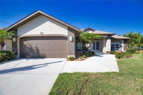 House in Rotonda, Florida 3 bedrooms, 169.92 sq.m. № 1898805 - photo 3