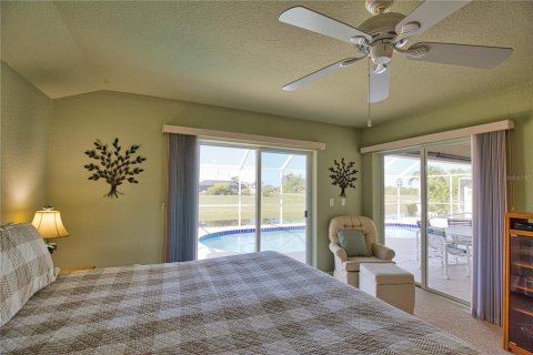 House in Rotonda, Florida 3 bedrooms, 169.92 sq.m. № 1898805 - photo 21