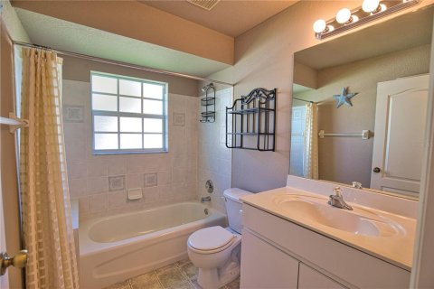 House in Rotonda, Florida 3 bedrooms, 169.92 sq.m. № 1898805 - photo 29