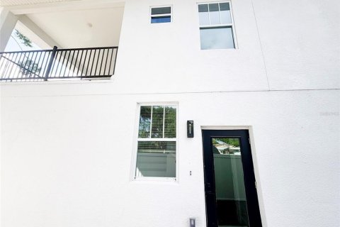 Casa en venta en Saint Petersburg, Florida, 7 dormitorios, 354.33 m2 № 2208001 - foto 13