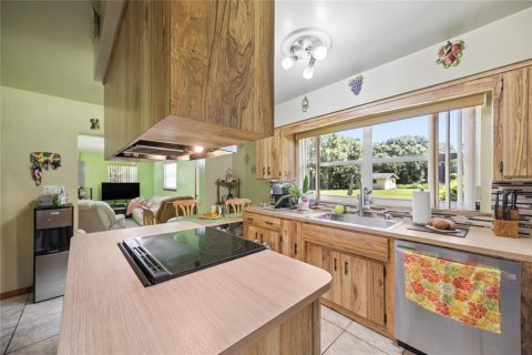 House in Mims, Florida 3 bedrooms, 159.7 sq.m. № 2339760 - photo 10
