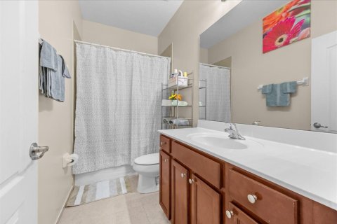 Townhouse in Stuart, Florida 3 bedrooms, 150.32 sq.m. № 2169270 - photo 19