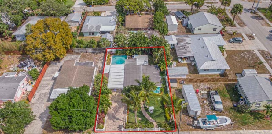 House in Jensen Beach, Florida 2 bedrooms, 84.54 sq.m. № 1162085