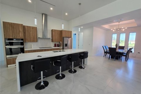 Casa en venta en Port Charlotte, Florida, 4 dormitorios, 227.24 m2 № 1919732 - foto 3