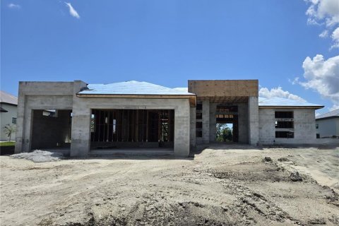 Casa en venta en Port Charlotte, Florida, 4 dormitorios, 227.24 m2 № 1919732 - foto 1