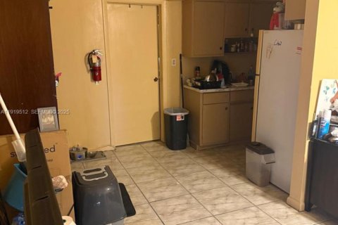 Immobilier commercial à vendre à Miami, Floride № 1974716 - photo 11