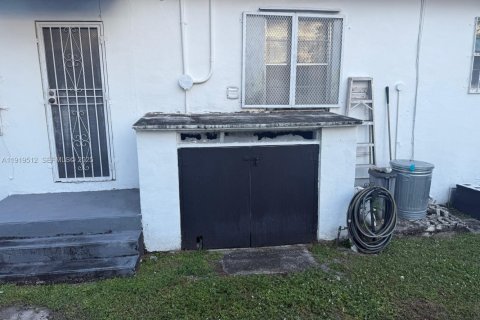 Immobilier commercial à vendre à Miami, Floride № 1974716 - photo 6