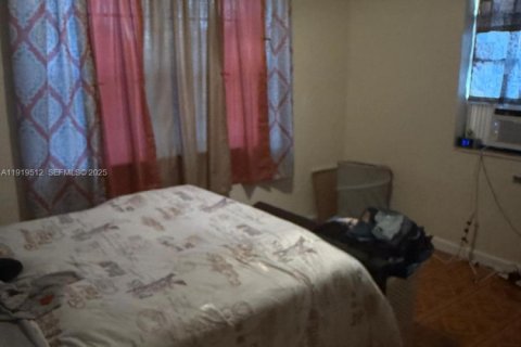 Immobilier commercial à vendre à Miami, Floride № 1974716 - photo 17