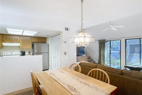 Купить кондоминиум в Гейнсвилл, Флорида 4 комнаты, 99.41м2, № 1576502 - фото 12