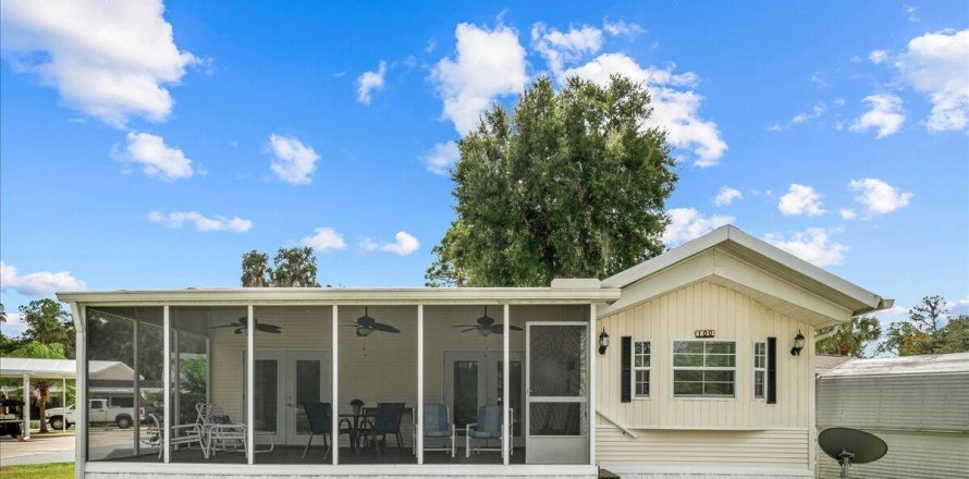 Villa ou maison à Welaka, Floride 1 chambre, 64.66 m2 № 808182
