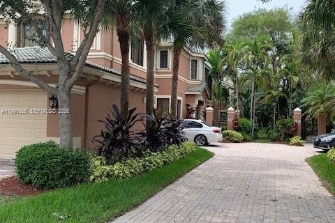 Townhouse in Weston, Florida 3 bedrooms, 144.93 sq.m. № 2242038 - photo 22