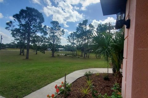 Casa en venta en Punta Gorda, Florida, 3 dormitorios, 178 m2 № 2239858 - foto 4