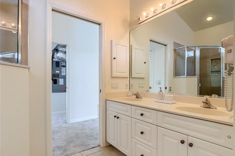 Villa ou maison à vendre à Rotonda, Floride: 4 chambres, 242.38 m2 № 2399387 - photo 28