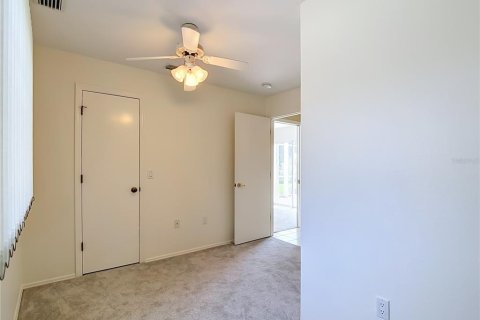 Villa ou maison à vendre à Rotonda, Floride: 4 chambres, 242.38 m2 № 2399387 - photo 17