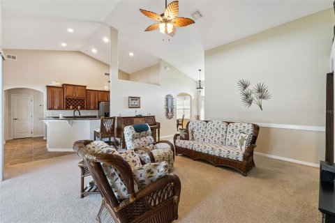 Villa ou maison à vendre à Clermont, Floride: 4 chambres, 231.7 m2 № 2416848 - photo 19