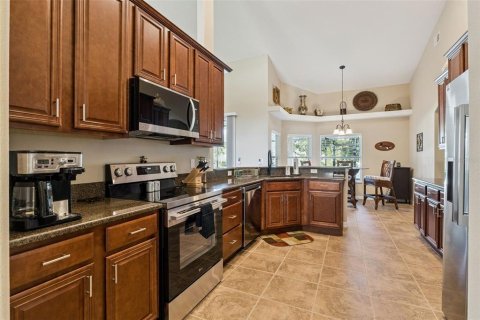 Villa ou maison à vendre à Clermont, Floride: 4 chambres, 231.7 m2 № 2416848 - photo 10