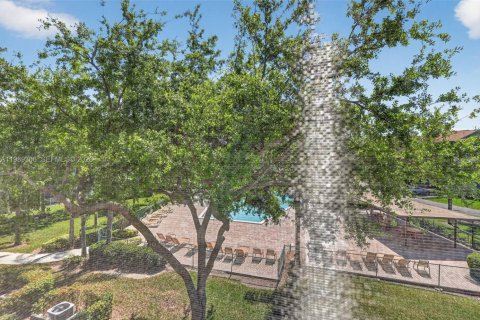 Copropriété à louer à Pembroke Pines, Floride: 2 chambres, 125.51 m2 № 2051500 - photo 29