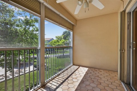 Copropriété à louer à Pembroke Pines, Floride: 2 chambres, 125.51 m2 № 2051500 - photo 27