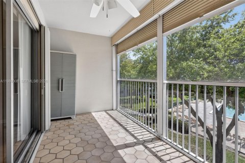 Copropriété à louer à Pembroke Pines, Floride: 2 chambres, 125.51 m2 № 2051500 - photo 24