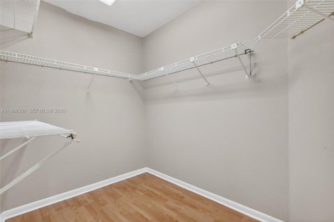 Copropriété à louer à Pembroke Pines, Floride: 2 chambres, 125.51 m2 № 2051500 - photo 23