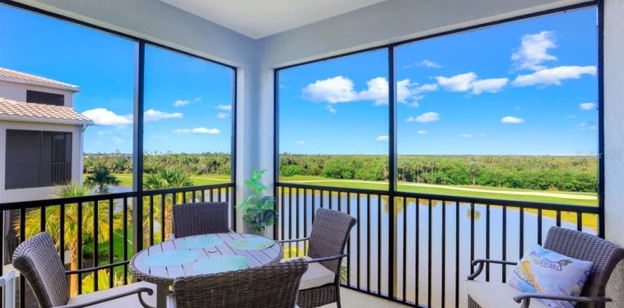 Condo à Punta Gorda, Floride, 3 chambres  № 992510