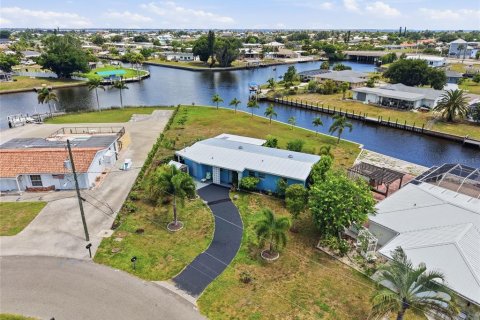 Villa ou maison à vendre à Port Charlotte, Floride: 3 chambres, 124.86 m2 № 2204778 - photo 30