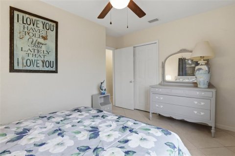 Villa ou maison à vendre à Port Charlotte, Floride: 3 chambres, 124.86 m2 № 2204778 - photo 23