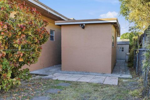 Appartement à louer à Miami, Floride № 1975161 - photo 1