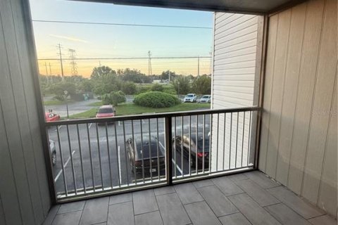 Condominio en alquiler en Orlando, Florida, 2 dormitorios, 76.18 m2 № 2421762 - foto 20