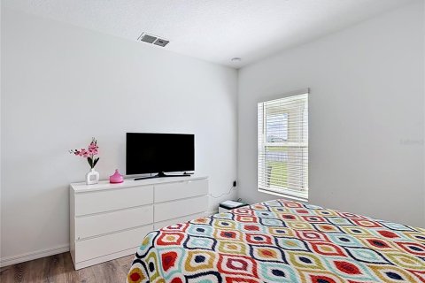 Villa ou maison à vendre à Kissimmee, Floride: 6 chambres, 278.99 m2 № 2133760 - photo 26