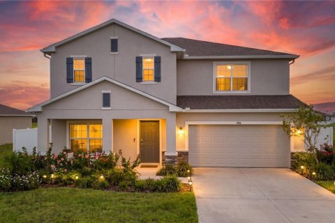 House in Kissimmee, Florida 6 bedrooms, 278.99 sq.m. № 2133760