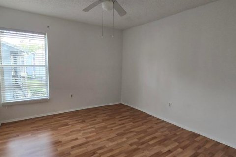Condo in Kissimmee, Florida, 2 bedrooms № 2103605 - photo 24
