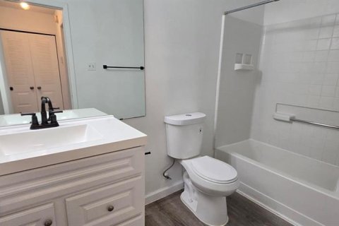 Condo in Kissimmee, Florida, 2 bedrooms № 2103605 - photo 27