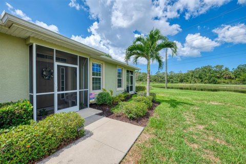 House in Venice, Florida 2 bedrooms, 144.74 sq.m. № 1796514 - photo 2