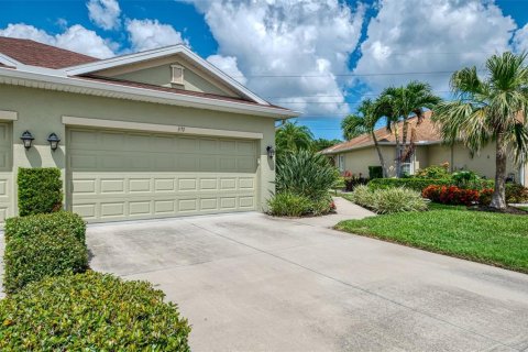 House in Venice, Florida 2 bedrooms, 144.74 sq.m. № 1796514 - photo 5