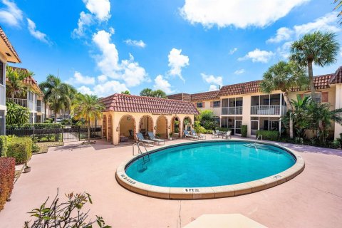Condominio en venta en Pompano Beach, Florida, 1 dormitorio, 69.68 m2 № 2146757 - foto 28