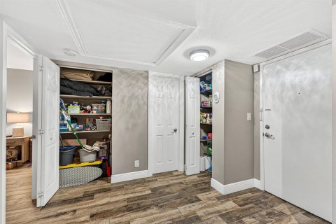 Condominio en venta en Pompano Beach, Florida, 1 dormitorio, 69.68 m2 № 2146757 - foto 7