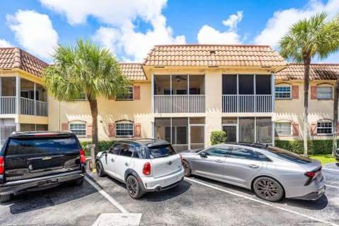 Condominio en venta en Pompano Beach, Florida, 1 dormitorio, 69.68 m2 № 2146757 - foto 20