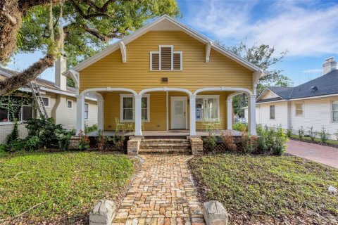 House in Lakeland, Florida 3 bedrooms, 147.9 sq.m. № 2199221